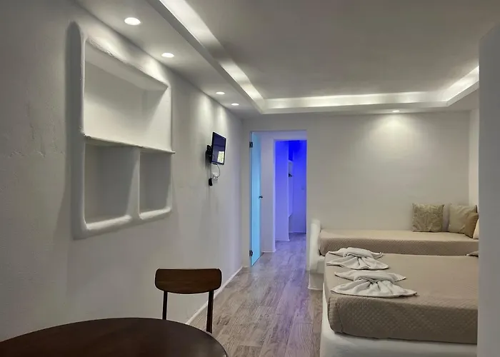 Farma Otel Agia Anna (Naxos)