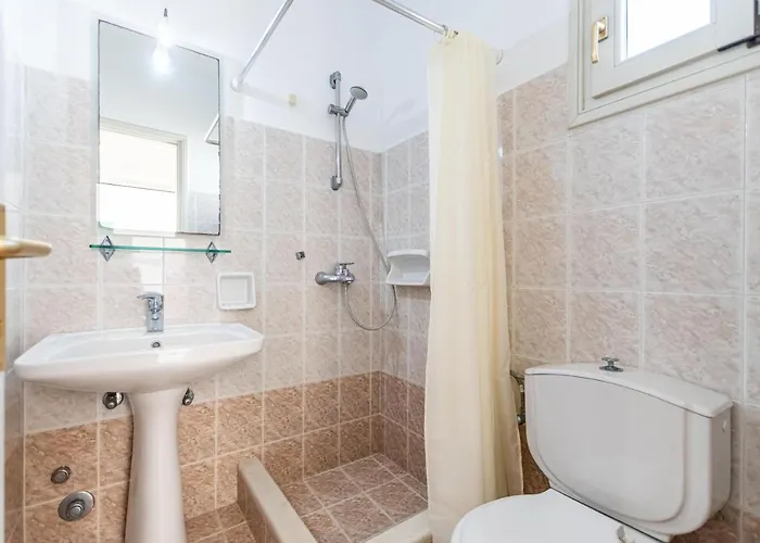 Farma Otel Agia Anna (Naxos)